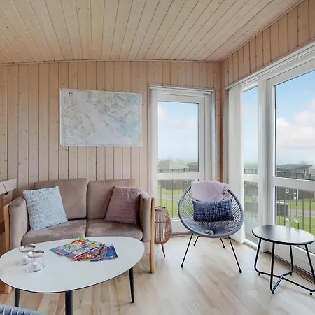 Stunning In With Kitchen