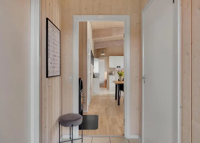 Stunning In With Kitchen *